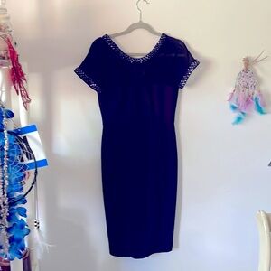 Maggy London blue cocktail dress. Size 6  Beaded trim